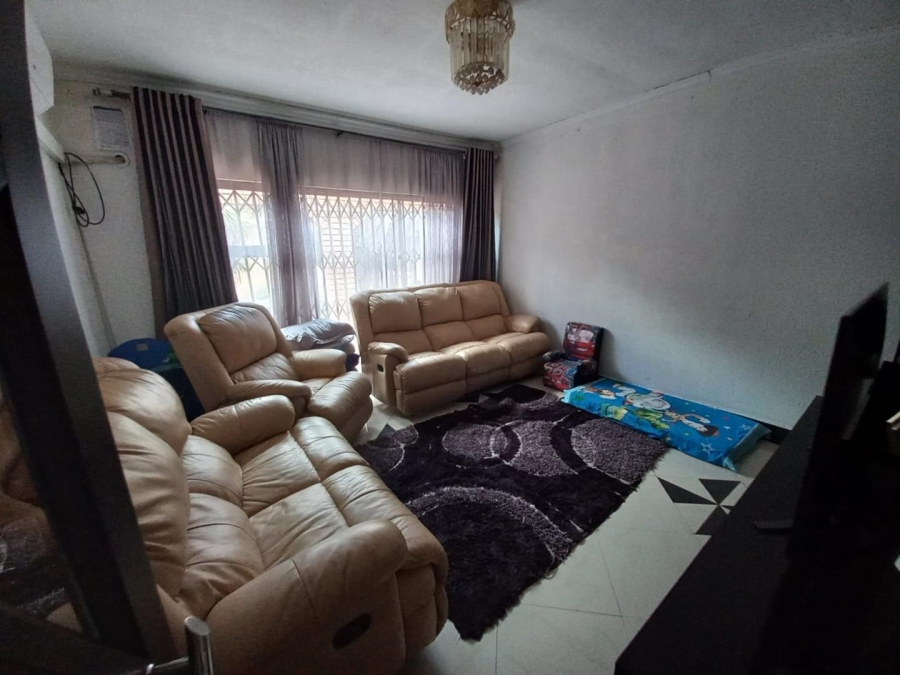 4 Bedroom Property for Sale in Ficksburg Free State